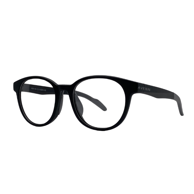 AVENN OCULO timeless glasses worn by the cool people 