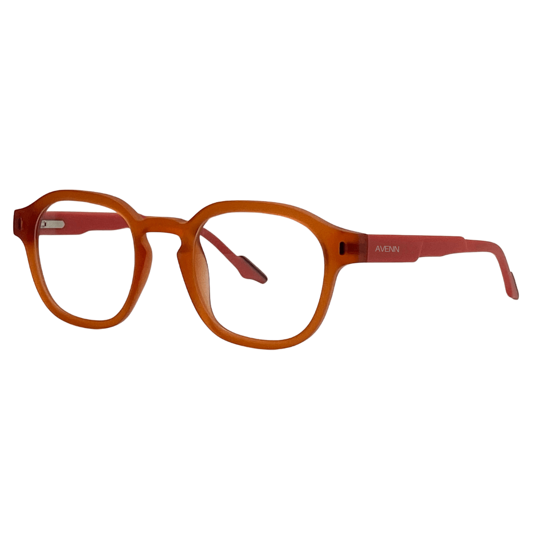 AVENN VESTAL style, a chic and lively